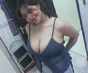 Petit 5 à 7 avec une cougar salope sur Fréjus