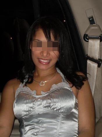 Plan cul régulier avec une belle cougar à Fort-de-France