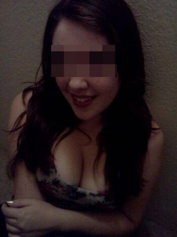 Jolie femme mure à Metz