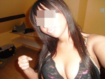 Plan sex avec une cougar sexy à Tours