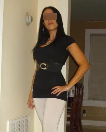 Je cherche un jeune homme sans tabou à Lyon pour une fellation