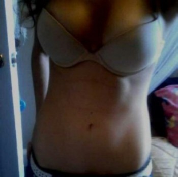 Cougar cochonne voulant se faire un homme sur Annecy